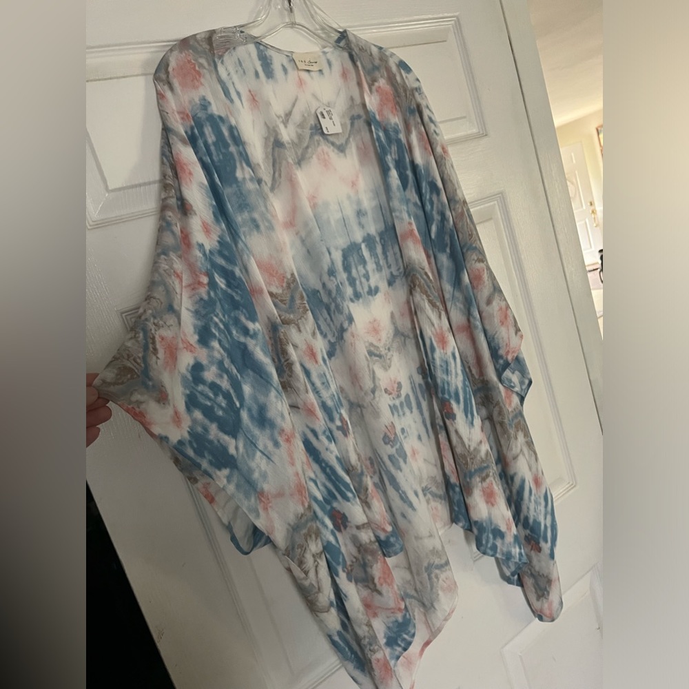 Kimono - Picture 2 of 5